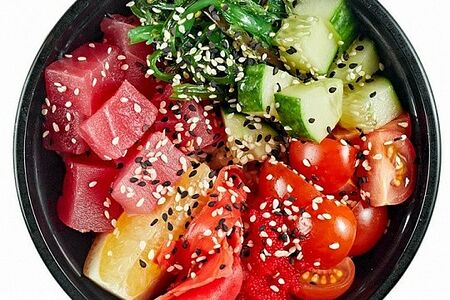 Поке с тунцом