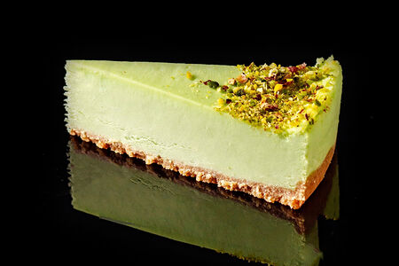 Чизкейк фисташковый