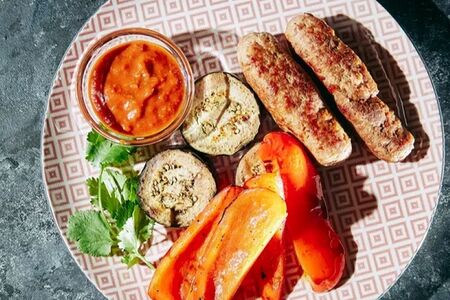 Кюфта-кебаб баранина с овощами халяль