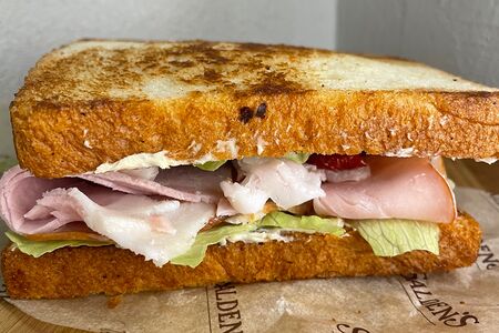 Сэндвич с прошутто