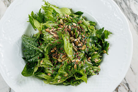 Зеленый салат