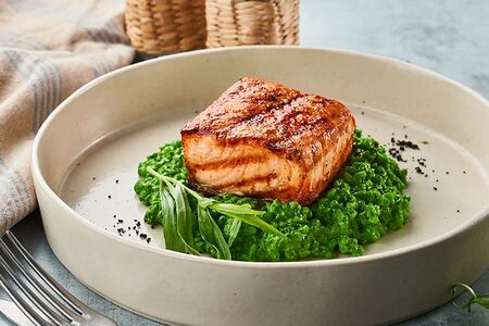 Лосось с булгуром