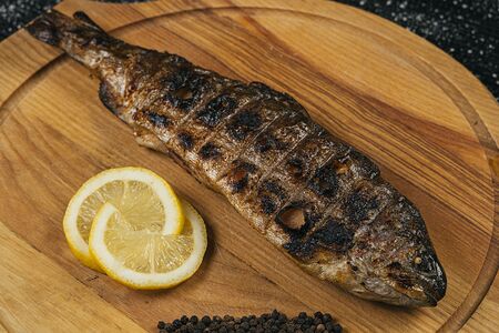 Форель на углях