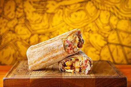 Шаверма с грибами и картофелем