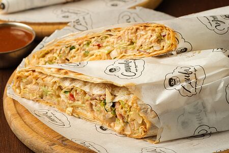 Шаурма с курицей на мангале