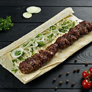 Кебаб из баранины в лаваше