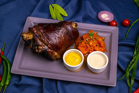 Рулька свиная по-баварски