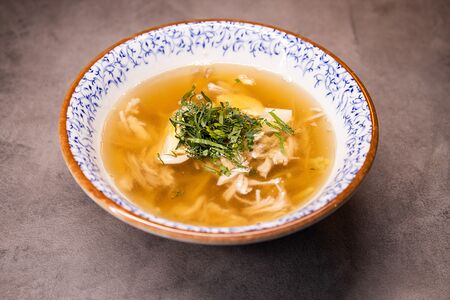 Куриный суп с домашней лапшой