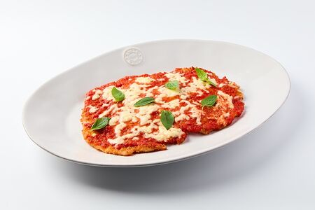 Куриный шницель с моцареллой