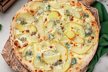 Пицца Груша блючиз