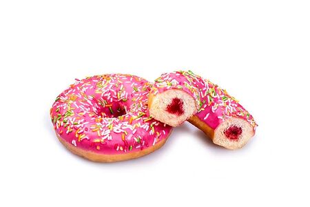 Донат клубничный