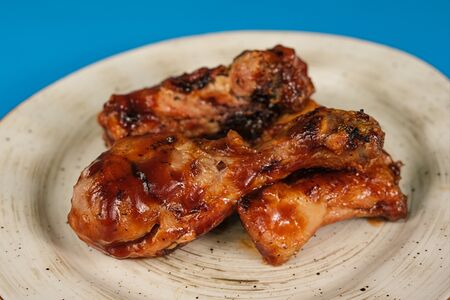 Куриные окорочка в соусе барбекю