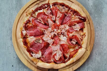 Пицца Мясная 32см