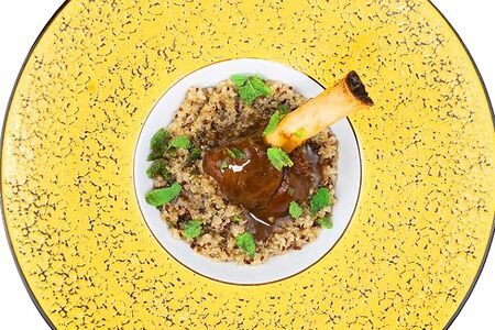 Голяшка ягненка с киноа