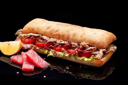 Панини с тунцом