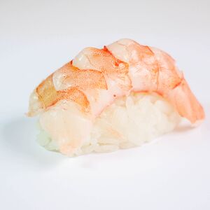 Суши с креветкой