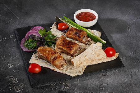 Шашлык из бараньих ребрышек