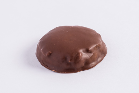 Печенье овсяное с карамелью в шоколаде