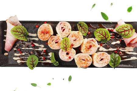 Сырные роллы с беконом