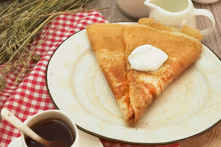 Блин со сметаной