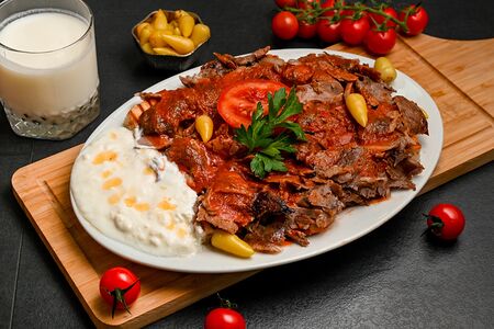 Донер Искандер