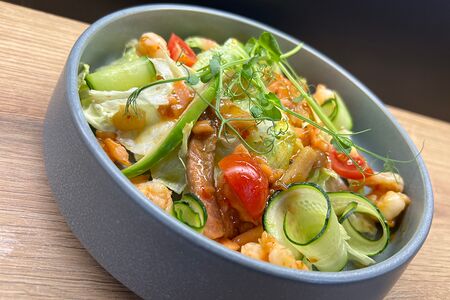 Салат с морепродуктами