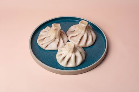 Хинкали с бараниной и говядиной