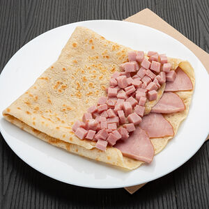 Блин с ветчиной