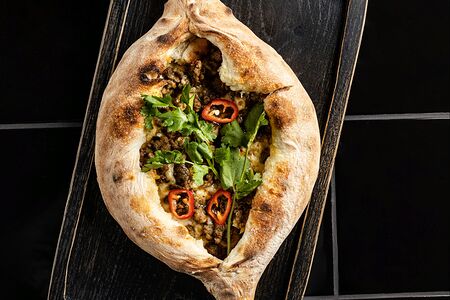 Хачапури с телятиной