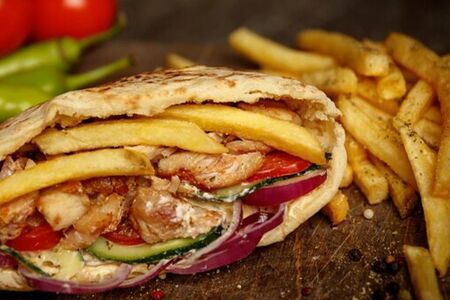 Гиро средний с курицей