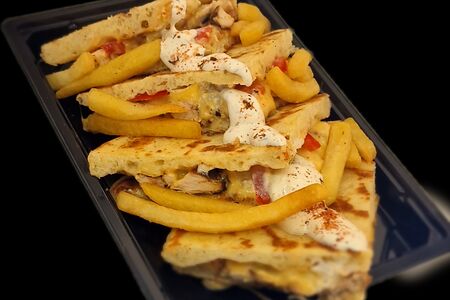 Скепасти с мясом цыпленка