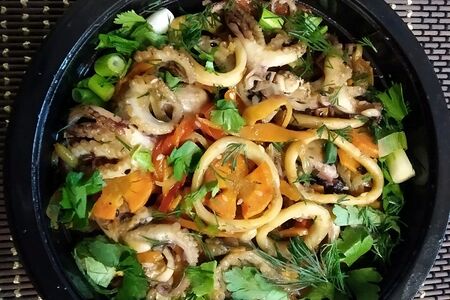 Wok лапша пшеничная Удон с осьминожками и кальмаром