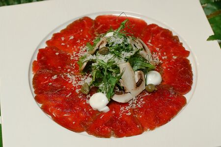 Карпаччо из говядины