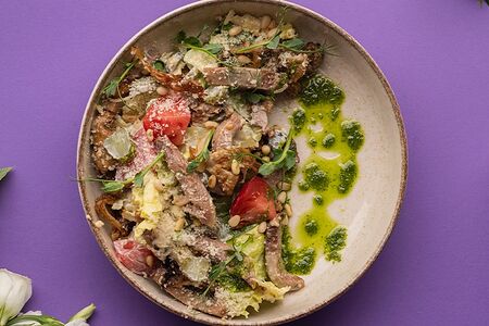 Салат с говяжьим языком