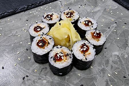 Классический с угрем