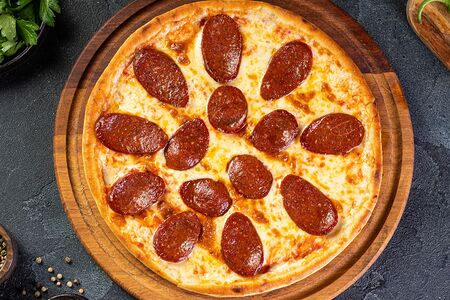 Пицца с суджуком