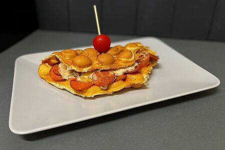 Гонконгская вафля пепперони