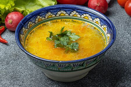 Суп лапша с курицей