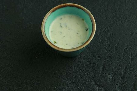 Мацони с зеленью