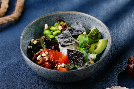 Поке с лососем