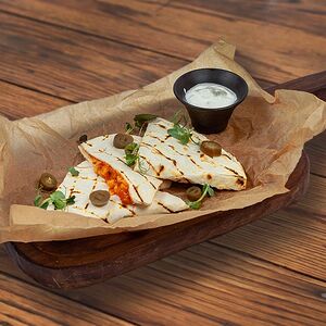 Кесадилья с курицей