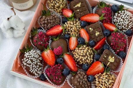 Клубника в шоколаде Delicious