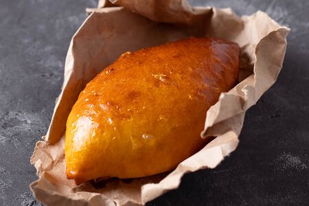 Пирожок печеный с картошкой