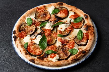 Пицца пармеджано