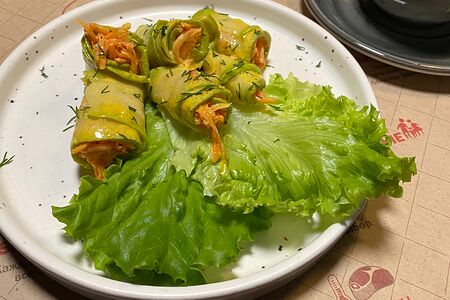 Рулетики из кабачков