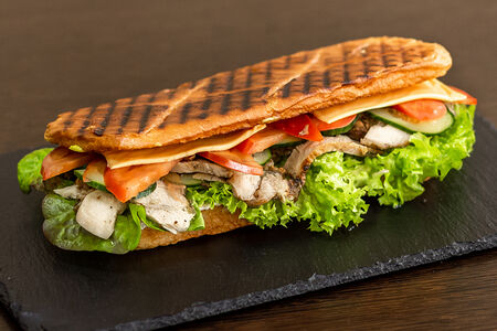 Чиабатта со свининой