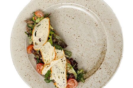 Салат с телятиной и фасолью