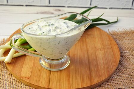 Соус Белый чесночный