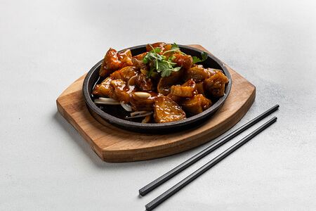 Фаршированный баклажан на сковороде