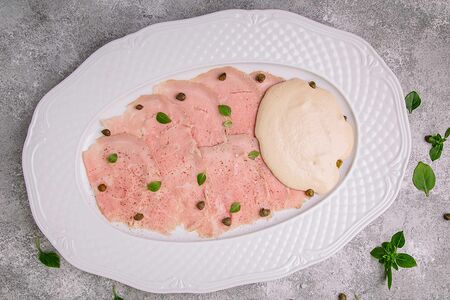 Вителло тоннато